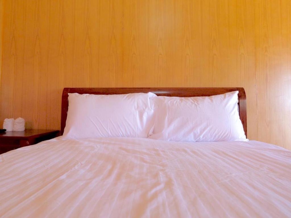 Prakaithong Hotel Amphoe Sawang Daen Din エクステリア 写真