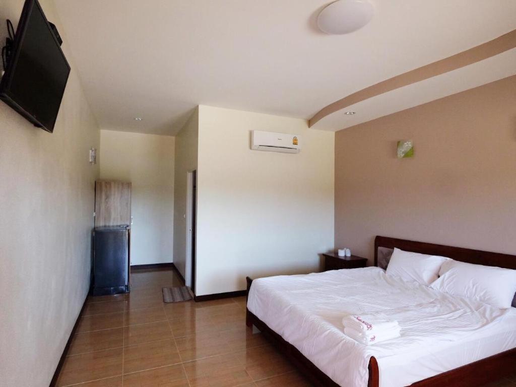 Prakaithong Hotel Amphoe Sawang Daen Din エクステリア 写真