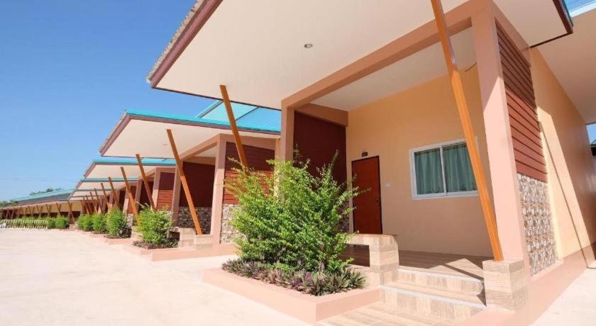 Prakaithong Hotel Amphoe Sawang Daen Din エクステリア 写真